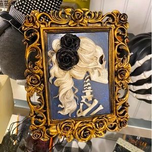 Halloween Vintage Skeleton Girl Photo Frame